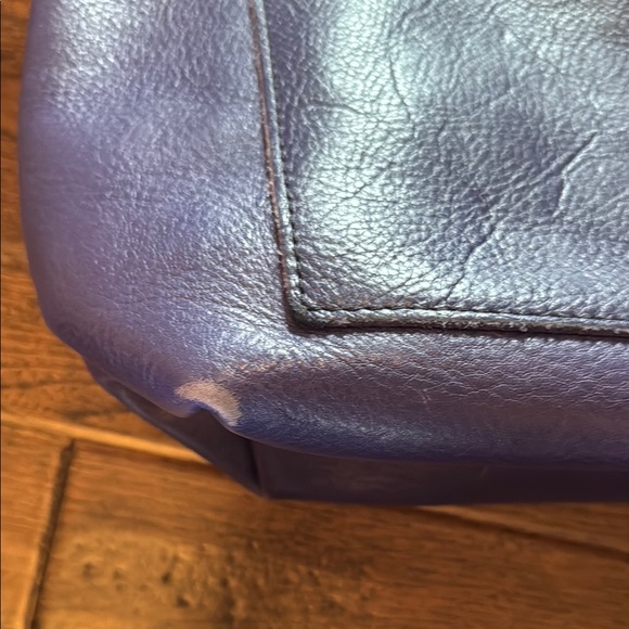 Portland Leather Purple Medium Tote - Picture 7 of 8